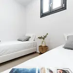Riviera Villa *